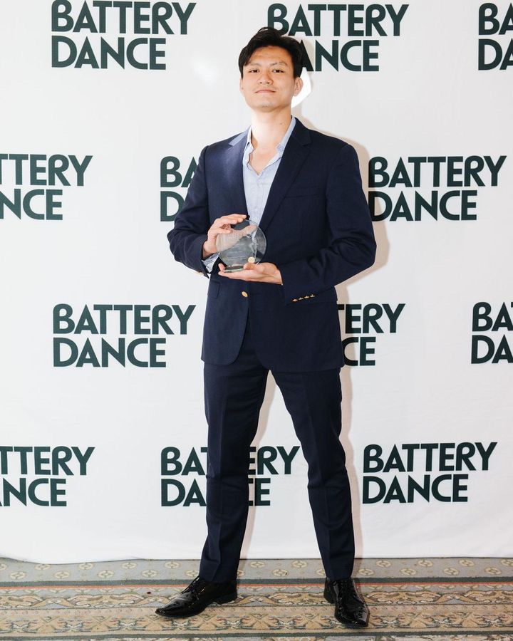 Chun Wai Chan accepting Battery Dance award